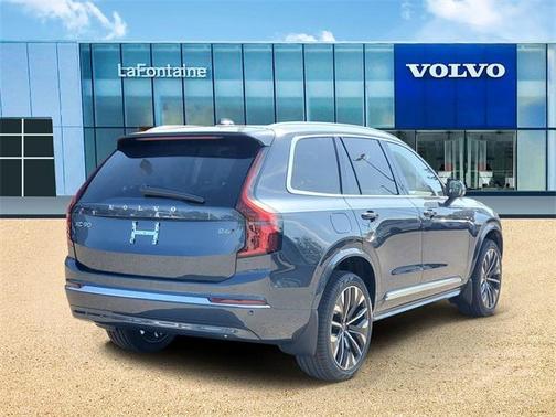 2026 Volvo XC90 B6 Ultra 7-Seater