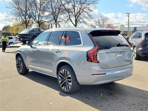 2026 Volvo XC90 B6 Plus 7-Seater