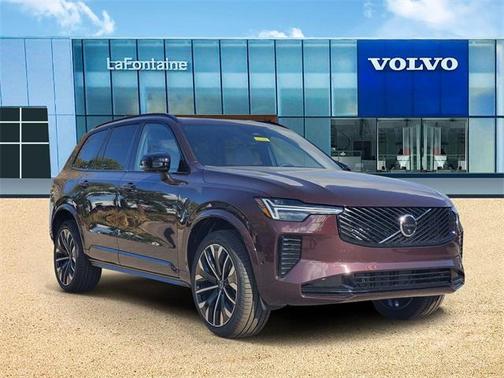 2026 Volvo XC90 B6 Ultra Dark Theme 7-Seater