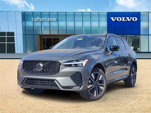 2026 Volvo XC60 B5 Plus