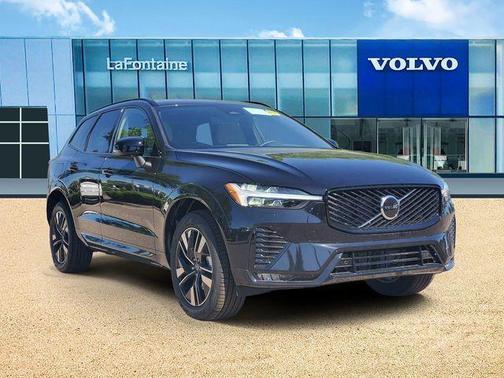 Onyx Black Metallic 2026 Volvo XC60 B5 Core