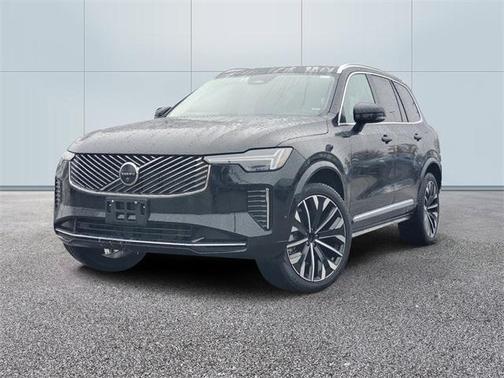 2025 Volvo XC90 B6 Plus 7-Seater