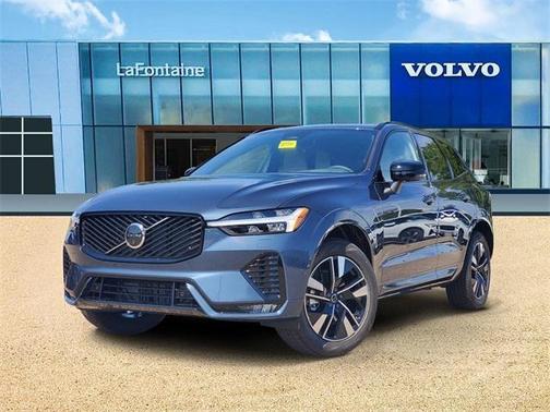 2026 Volvo XC60 B5 Plus