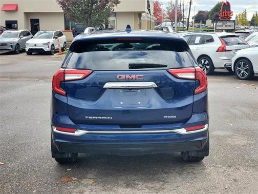 2022 GMC Terrain Denali