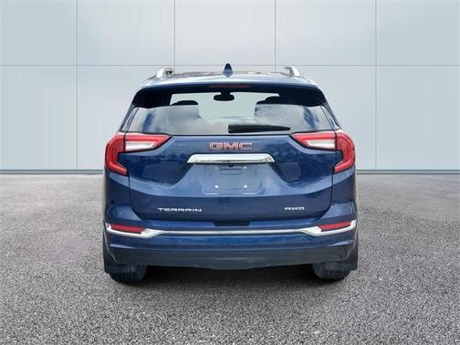 2022 GMC Terrain Denali