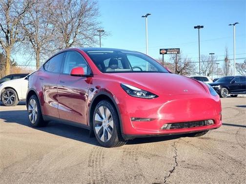 2023 Tesla Model Y Long Range
