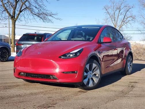 2023 Tesla Model Y Long Range