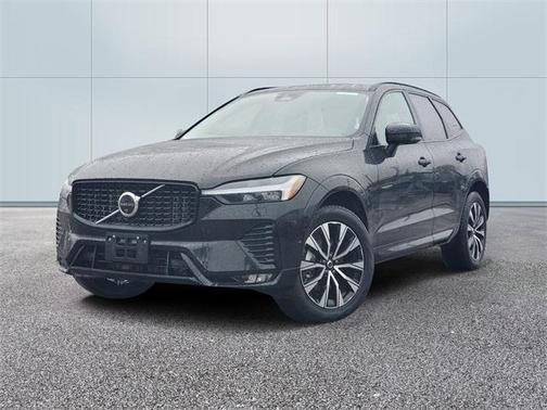 2025 Volvo XC60 B5 Plus