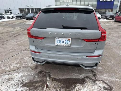 2025 Volvo XC60 B5 Plus