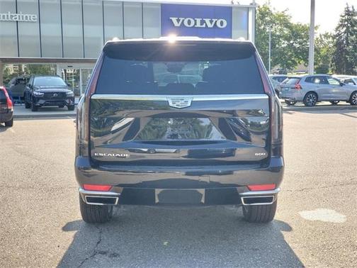 2024 Cadillac Escalade Premium Luxury