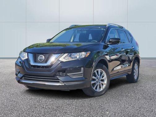 Magnetic Black 2018 Nissan Rogue SV