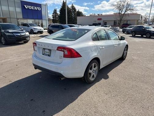 2013 Volvo S60 T5