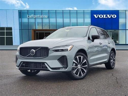 2025 Volvo XC60 B5 Plus