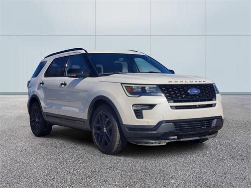 2018 Ford Explorer sport