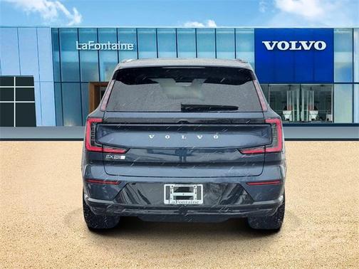 2025 Volvo EX90 Twin Motor Performance Ultra