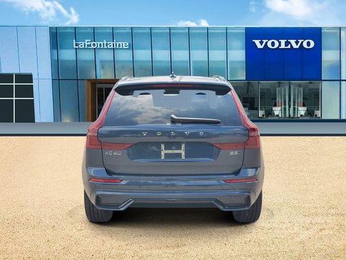 Denim Blue Metallic 2026 Volvo XC60 B5 Ultra
