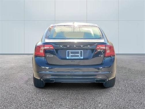 2016 Volvo S60 T5 Premier