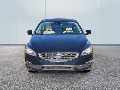 2016 Volvo S60 T5 Premier