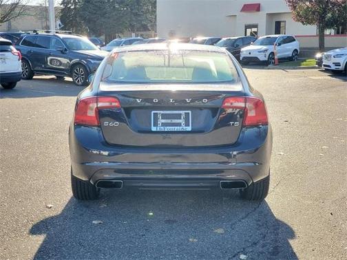 2016 Volvo S60 T5 Premier