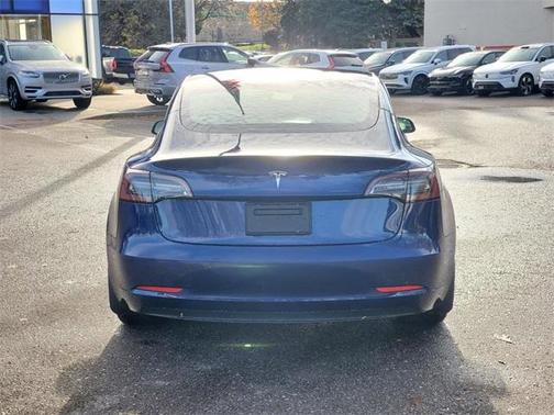 2022 Tesla Model 3 Base