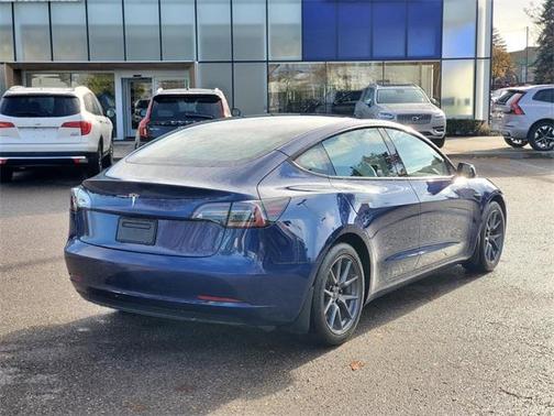 2022 Tesla Model 3 Base