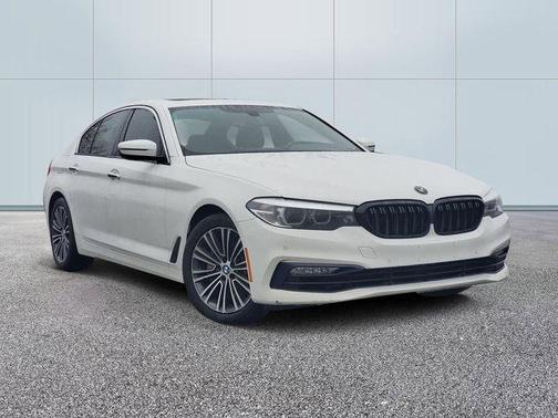 Alpine White 2017 BMW 530 i xDrive