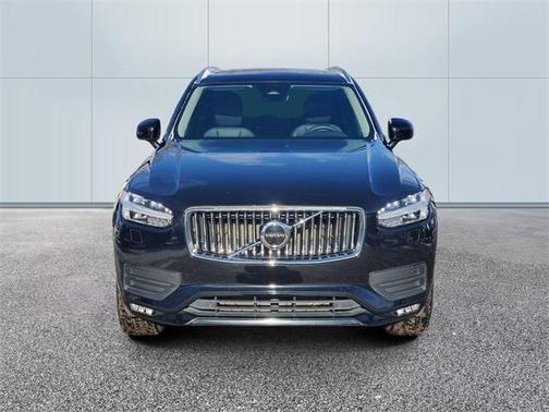 2023 Volvo XC90 B5 Core