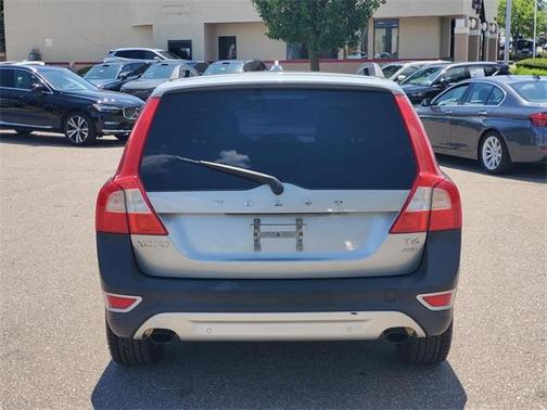 2013 Volvo XC70 T6 Platinum