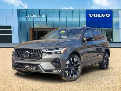 2026 Volvo XC60 B5 Plus