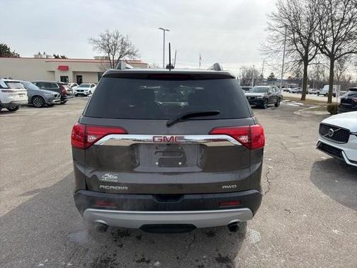2019 GMC Acadia SLE-2