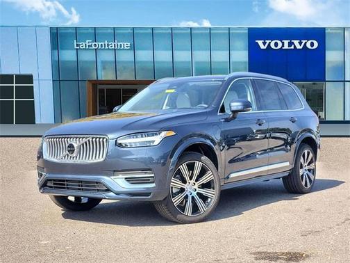 2025 Volvo XC90 Plug-In Hybrid T8 Ultra 7-Seater