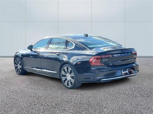 2022 Volvo S90 B6 Inscription