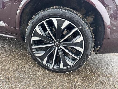 2026 Volvo XC90 B5 Plus 7-Seater