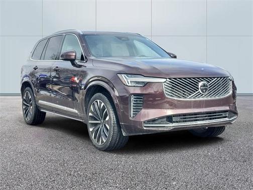 2026 Volvo XC90 B5 Plus 7-Seater