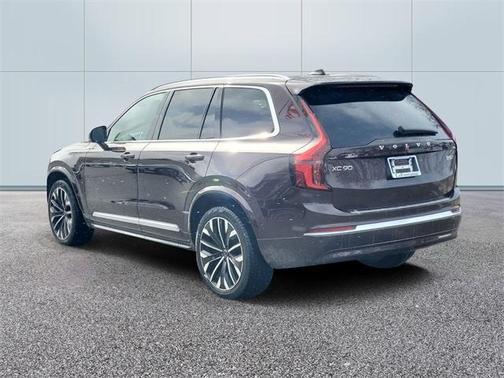 2026 Volvo XC90 B5 Plus 7-Seater