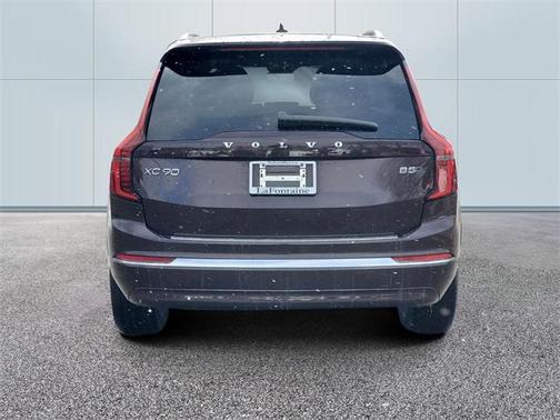 2026 Volvo XC90 B5 Plus 7-Seater