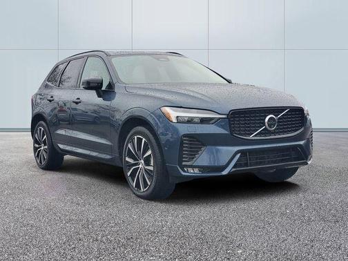 Denim Blue Metallic 2024 Volvo XC60 B5 Plus Dark Theme