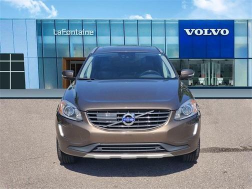 2015 Volvo XC60 T6 Platinum