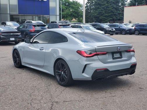 Brooklyn Gray Metallic 2023 BMW M440 i