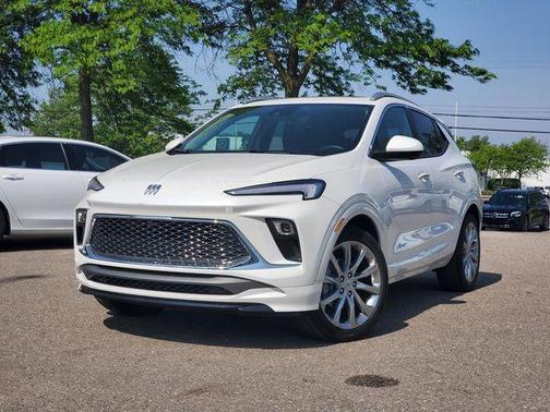 White Frost Tri-Coat 2024 Buick Encore GX Avenir