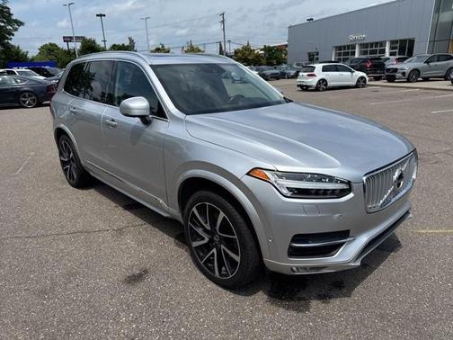 2018 Volvo XC90 T6 Inscription