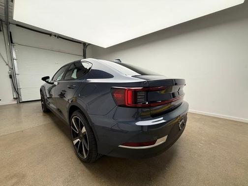 2022 Polestar 2 Long Range Dual Motor
