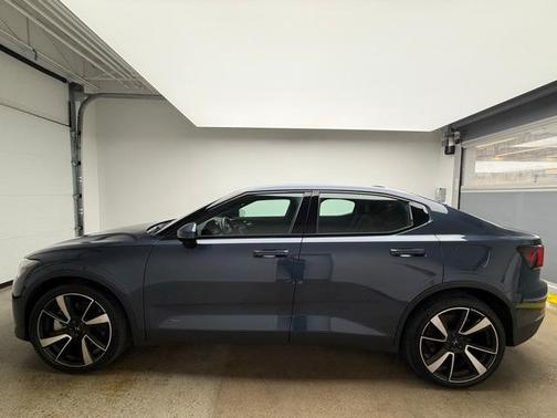 2022 Polestar 2 Long Range Dual Motor