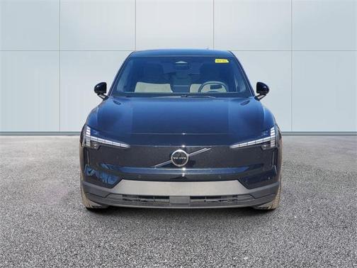 2025 Volvo EX30 Twin Motor Plus