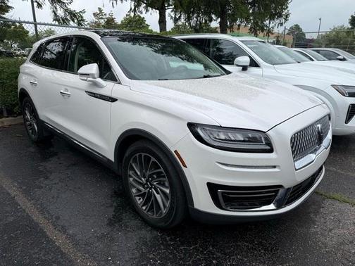 2019 Lincoln Nautilus Reserve