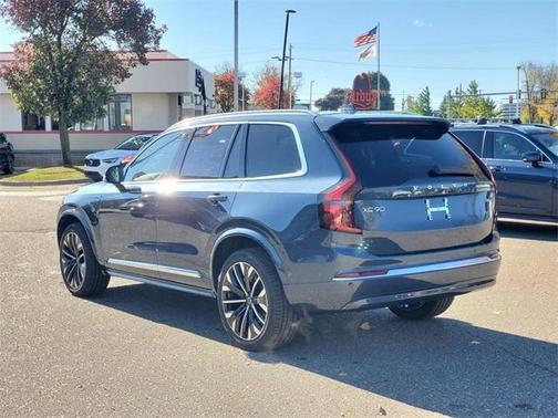 2026 Volvo XC90 B6 Plus 6-Seater