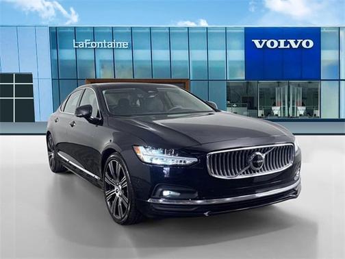2022 Volvo S90 B6 Inscription