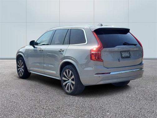 2025 Volvo XC90 B6 Plus 7-Seater