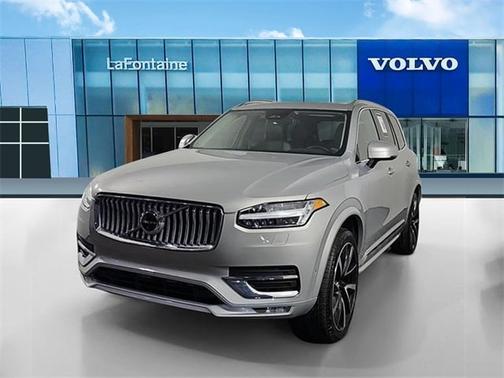 2025 Volvo XC90 B5 Plus