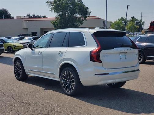 2026 Volvo XC90 PLUS